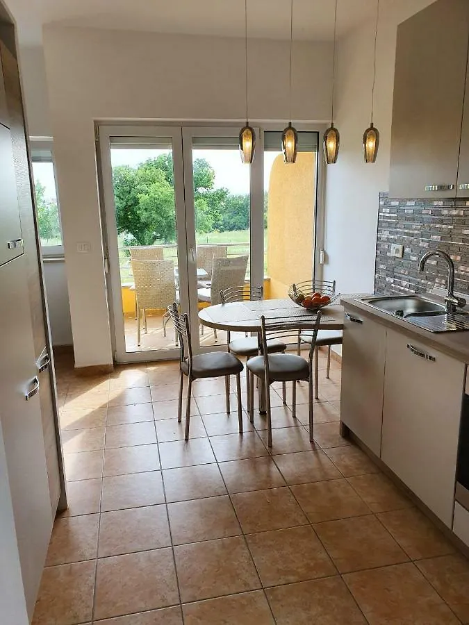 Lastovka Posesi Apartment Medulin
