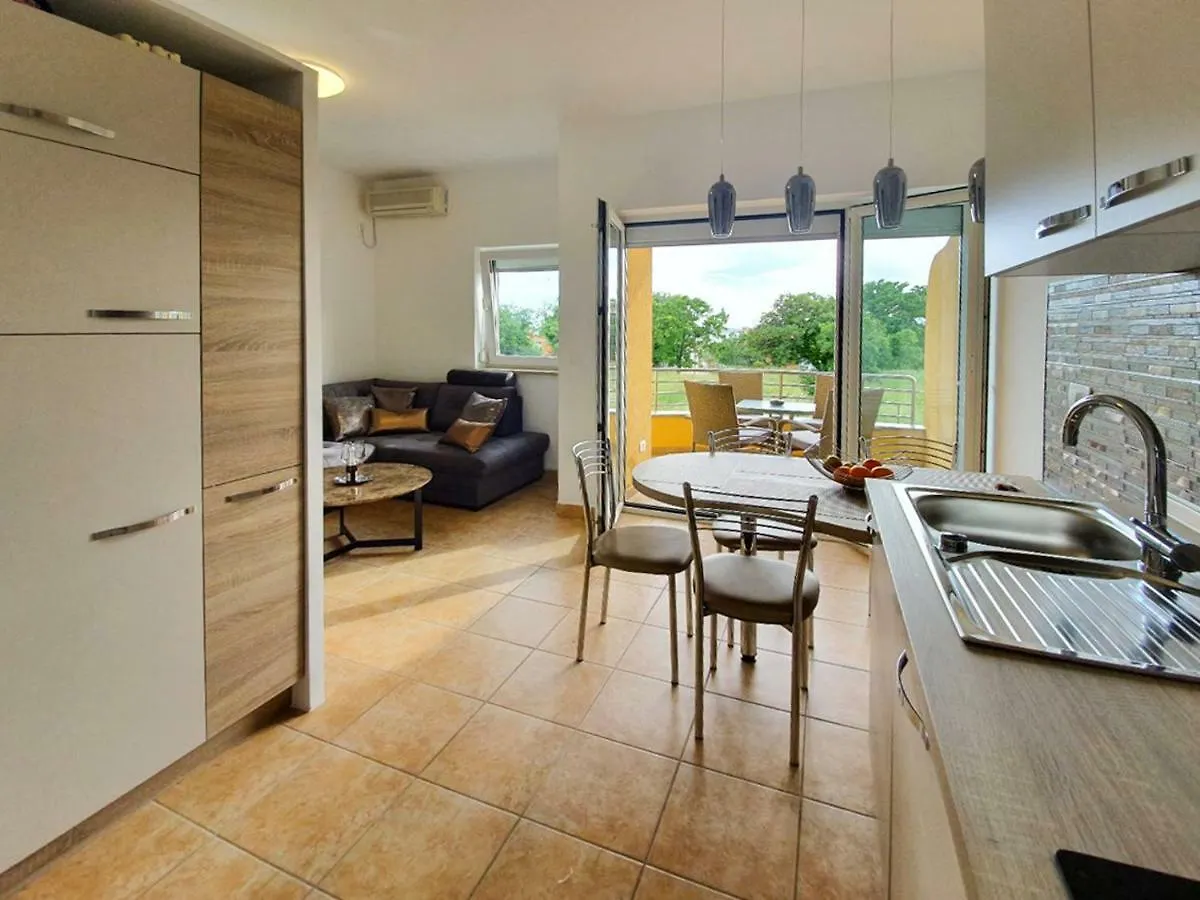 Lastovka Posesi Apartment Medulin