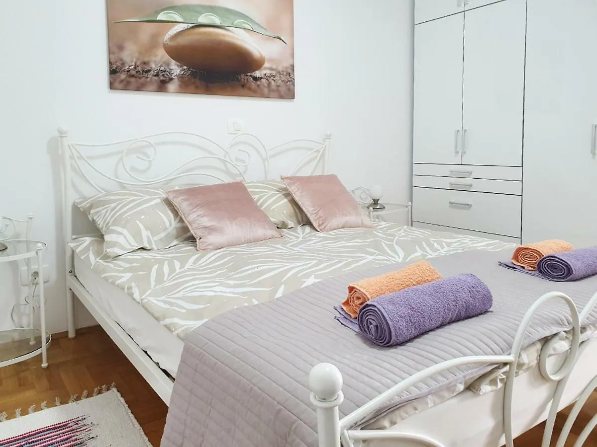 Lastovka Posesi Apartment Medulin